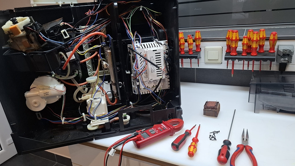 Reparatur, Wartung, Service, Kundendienst von Kaffeevollautomaten